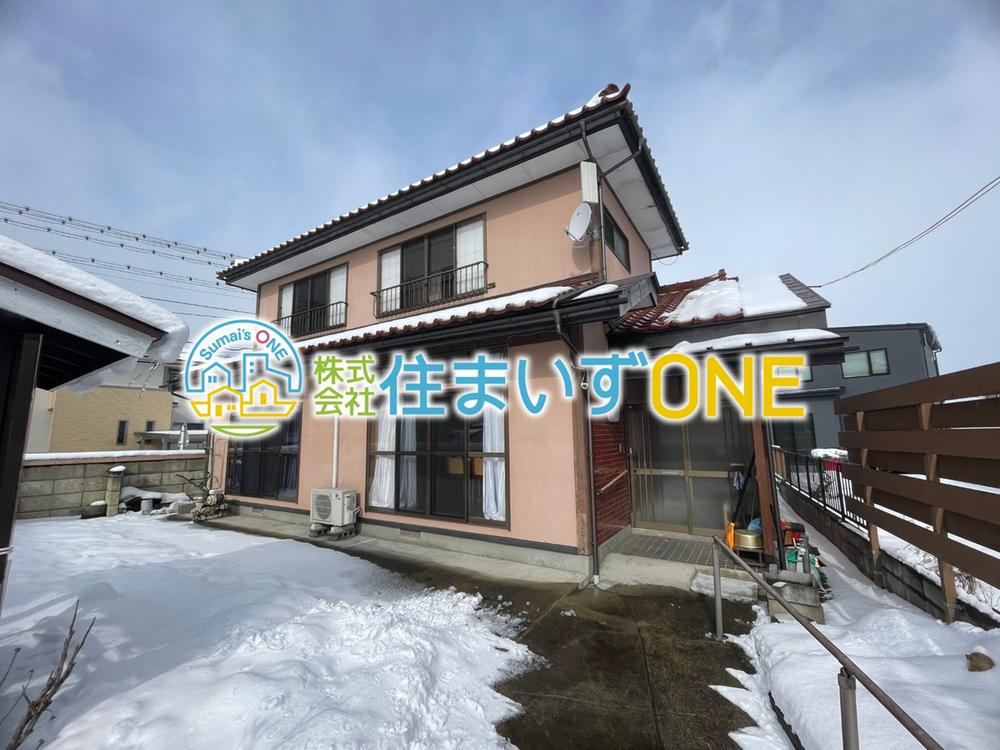 Corner Lot Property Over 70 Tsubo - Photo 1