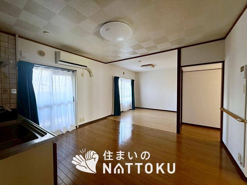 3LDK apartment in Hirakata, Osaka - Photo 1