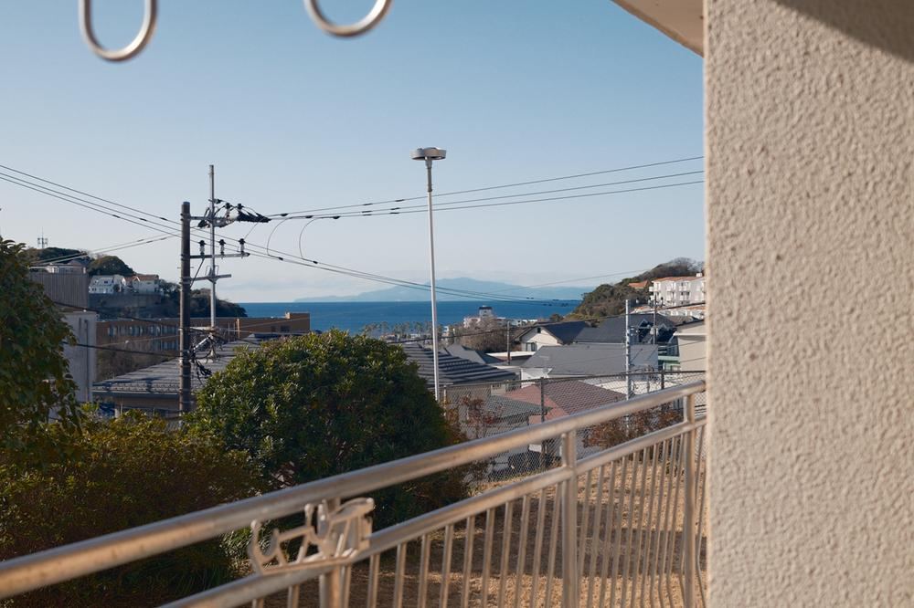 Scenic 2LDK Apartment with Ocean View in Zushi - Photo 1