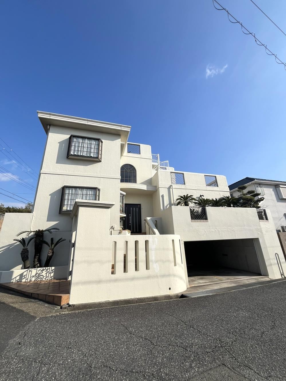 Breathtaking 5LDK House in Asadani - Photo 1