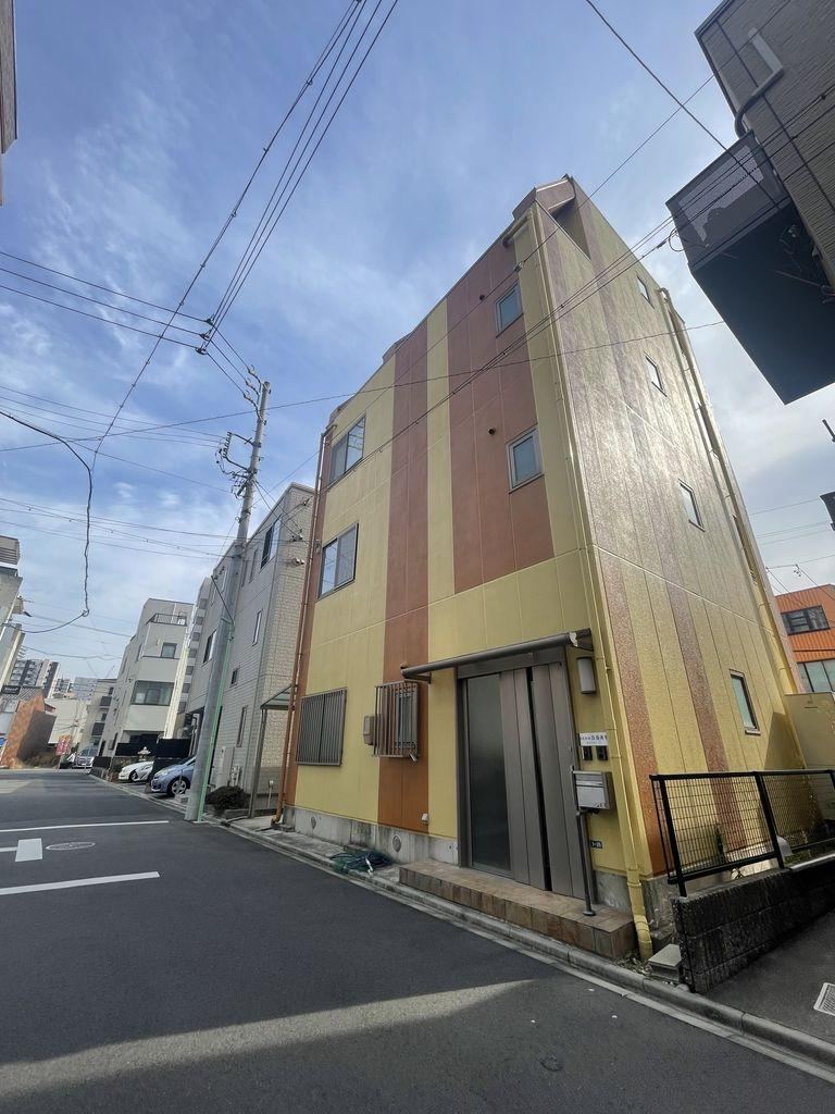Modern 6LDK House in Aoi, Nagoya - Photo 1
