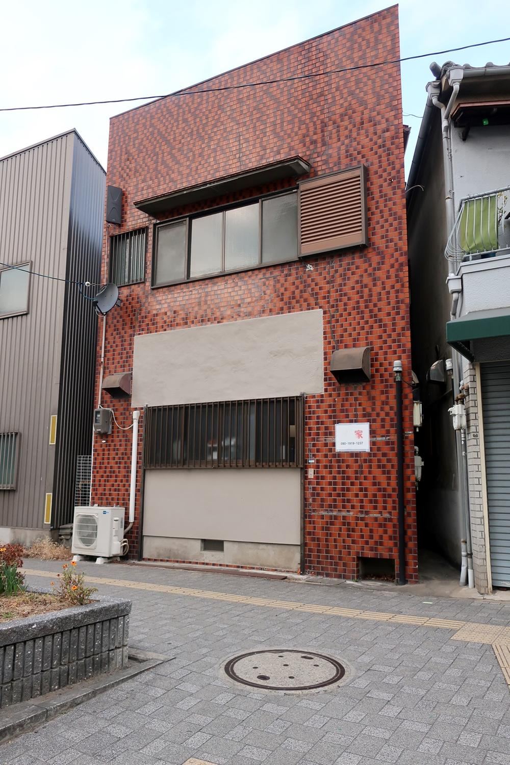 Charming 3LDK House in Sakai - Photo 1