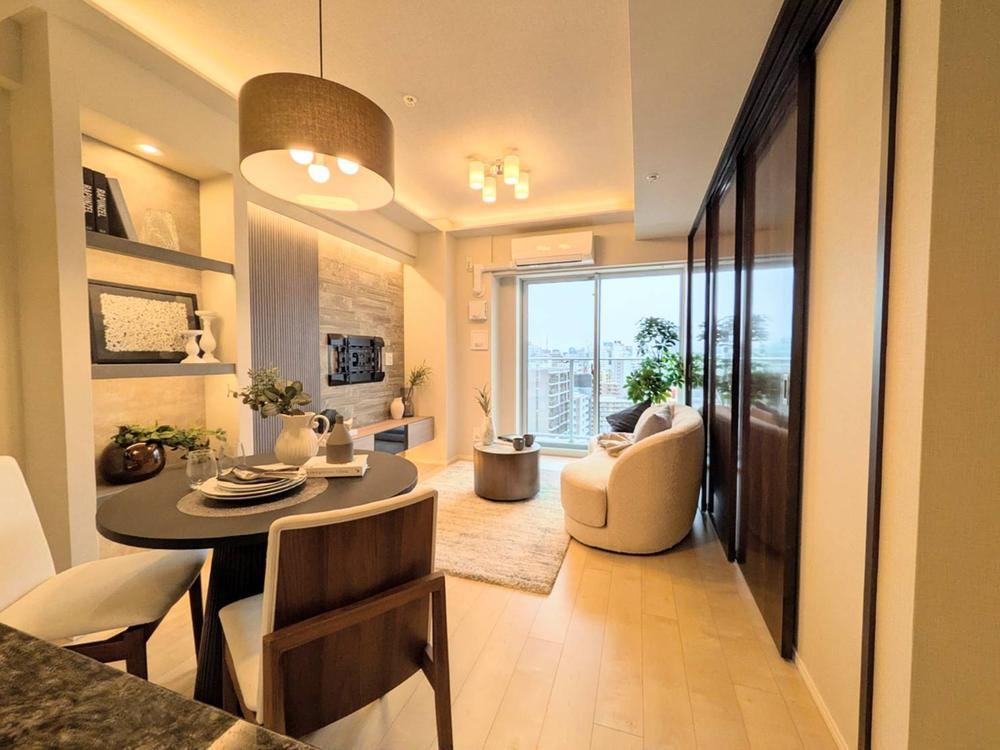 Modern 2LDK Apartment in Meguro - Photo 1