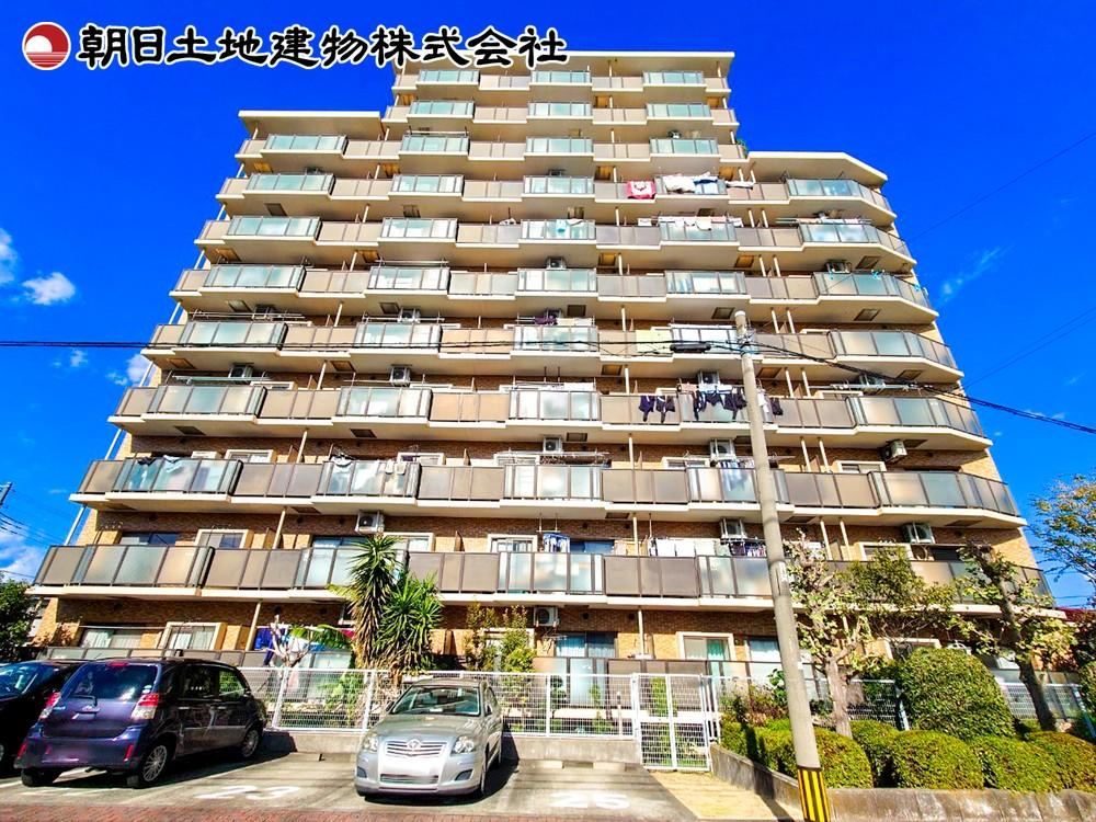 Renovated 3LDK Apartment in Hashimotodai - Photo 1
