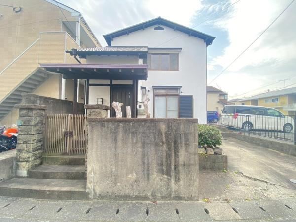 138 m² land in Onojo, Fukuoka - Photo 1