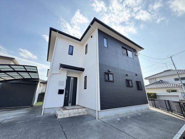 4LDK house in Kure, Hiroshima - Photo 1