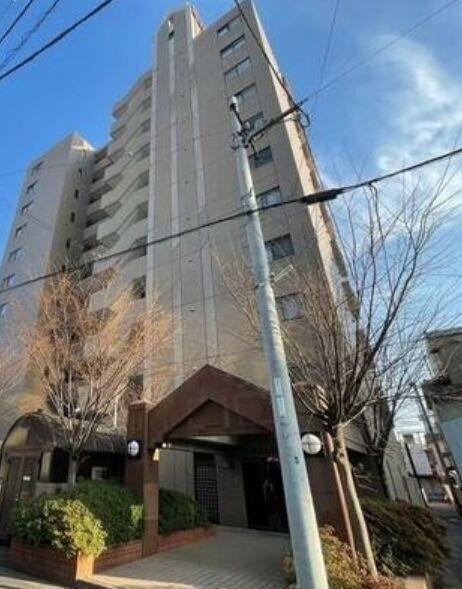 2LDK apartment in Takamatsu, Kagawa - Photo 1