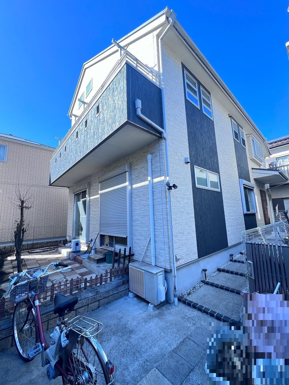Well-Located 3LDK Home with Spacious LDK - Photo 1