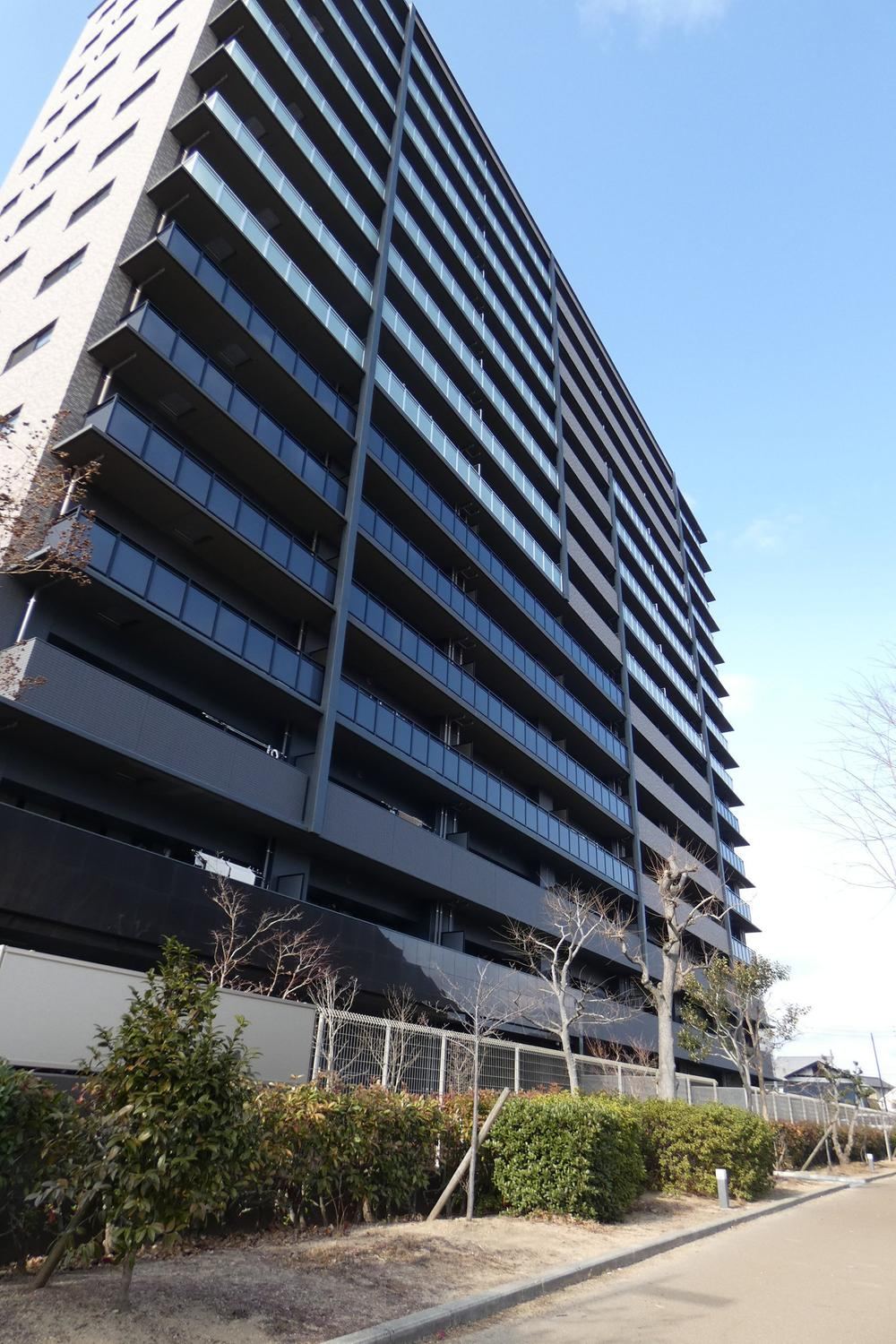 2LDK apartment in Utazu, Ayauta District, Kagawa - Photo 1