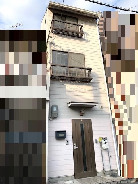 Cozy 2DK Home Near Fuse Station - Photo 1