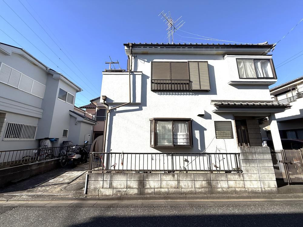 Quiet 4LDK Home Near Hanno Station - Photo 1