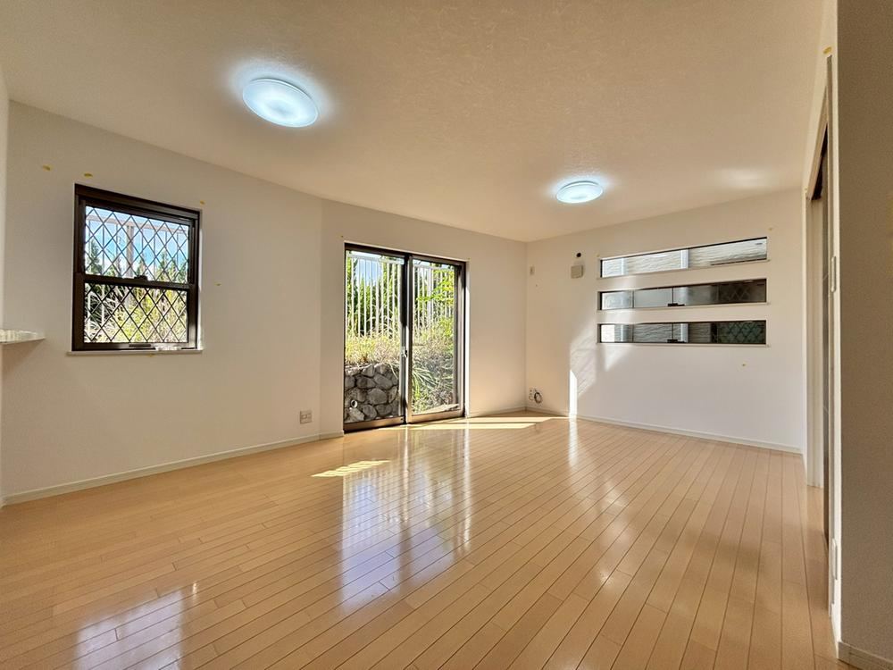 Conveniently Located 3LDK House in Minami Town - Photo 1
