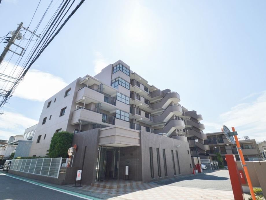 Convenient 2LDK+S Apartment in Higashikashiwagaya - Photo 1