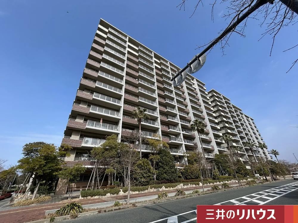 3LDK apartment in Higashi Ward, Fukuoka - Photo 1