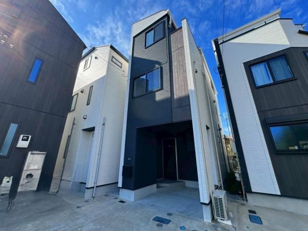 Modern 3LDK House in Kanazawa Ward, Yokohama - Photo 1