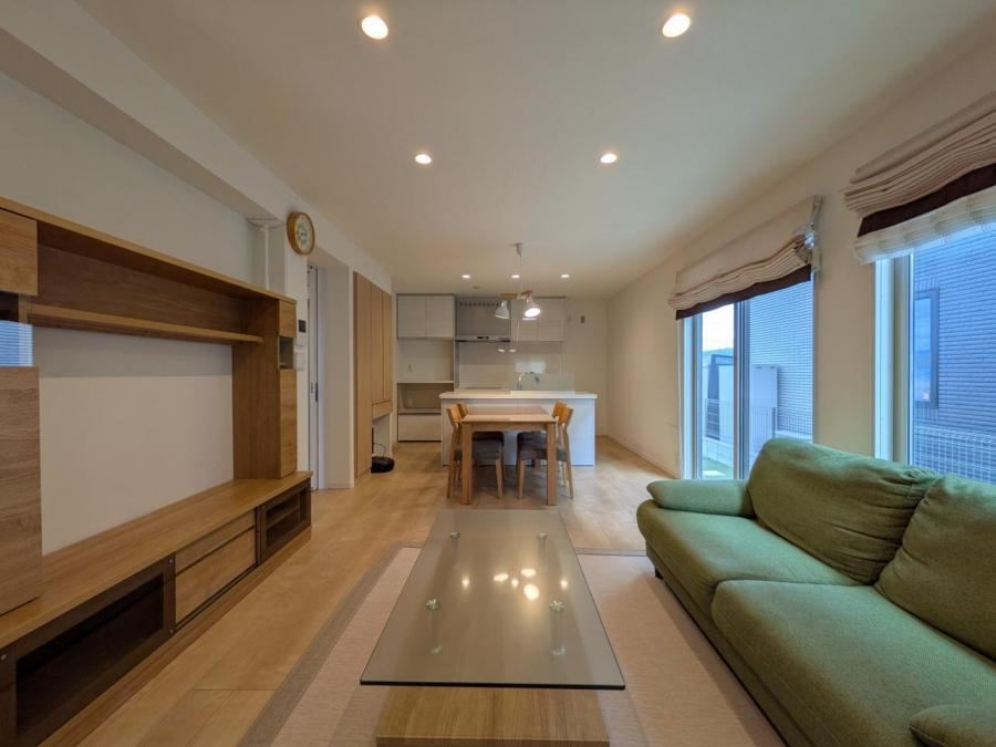 Energy-Efficient Sekisui Heim Home in Kyotanabe - Photo 1