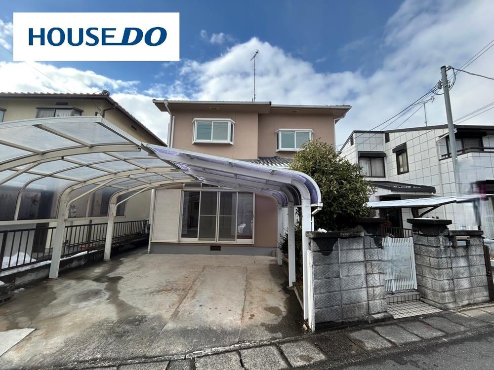 Renovated 3LDK Home Near Shopping Facilities in Moriyama - Photo 1