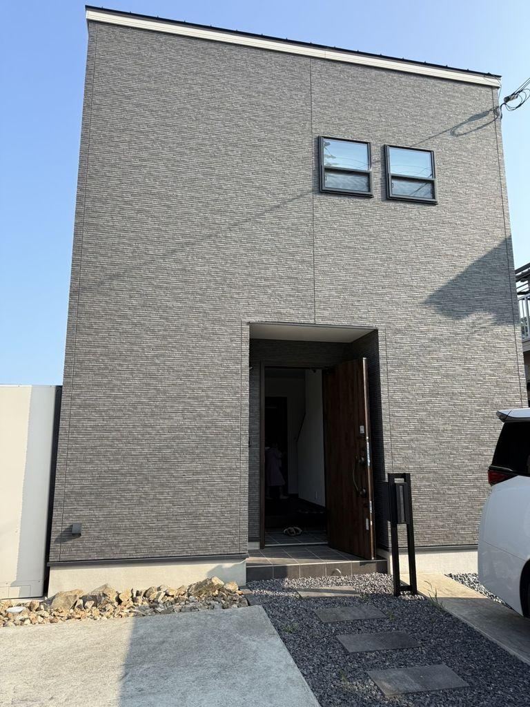 Stylish 2LDK House with Ocean View in Iwaya - Photo 1