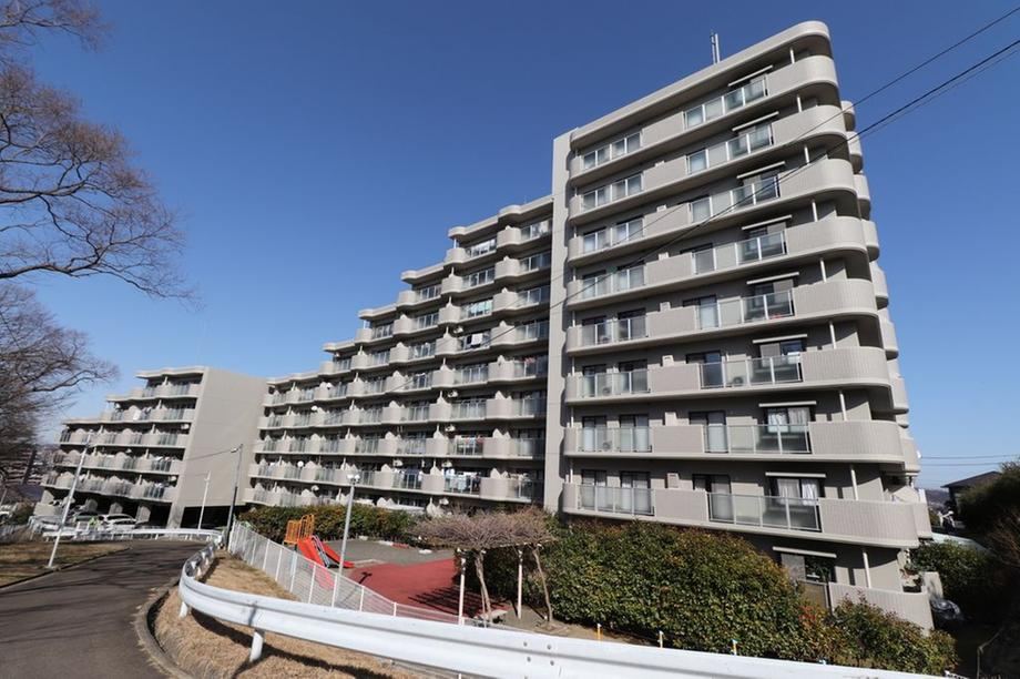 Charming Apartment with Great Views in Nanakita - Photo 1