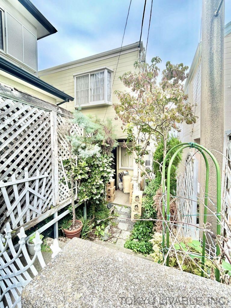 109 m² land in Zama, Kanagawa - Photo 1