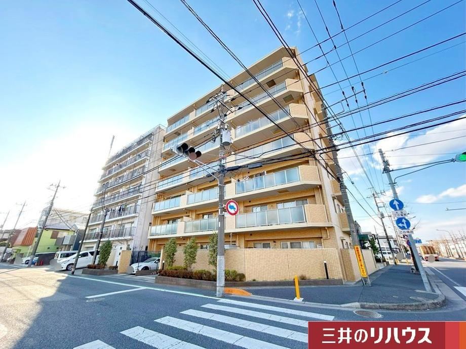 3LDK Apartment in Takegahana Nishimachi - Photo 1
