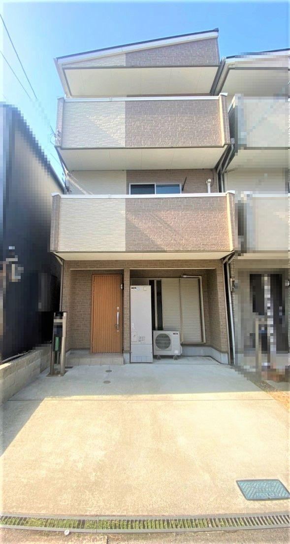 Modern 4LDK House in Moriguchi - Photo 1