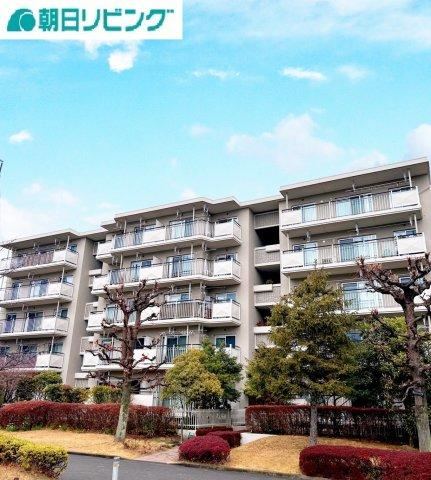 Pet-Friendly 3LDK Apartment in Kaitori - Photo 1