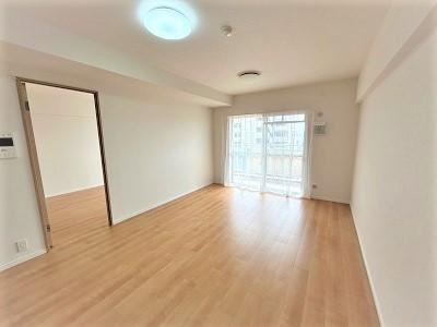 3LDK apartment in Itami, Hyogo - Photo 1