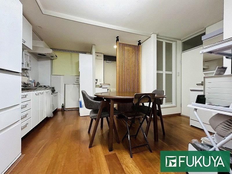1LDK apartment in Takatsuki, Osaka - Photo 1