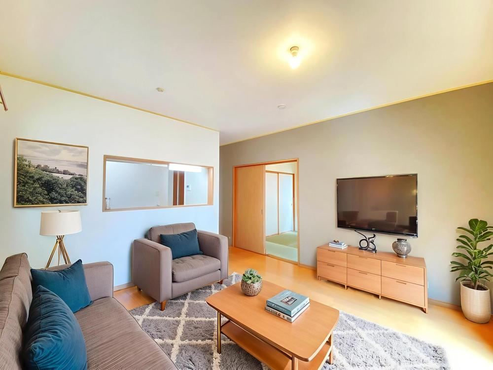 Renovated 4LDK Home in Kamiyamada, Yamato - Photo 1