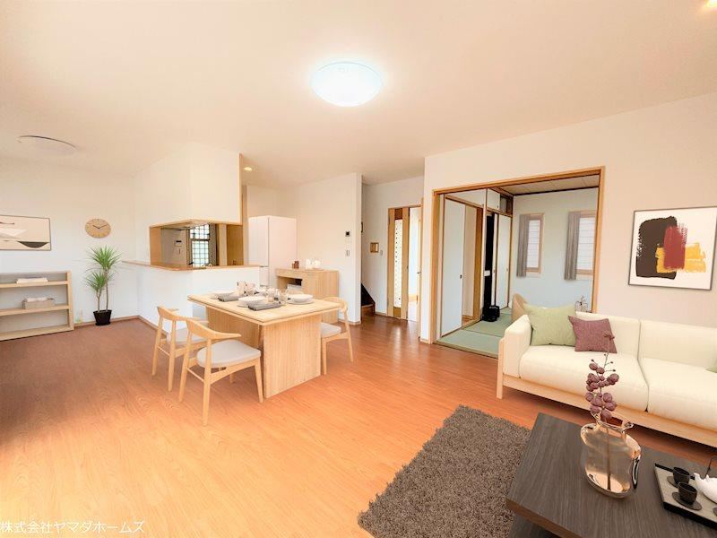 Renovated 4LDK House with Parking in Kamimaki - Photo 1