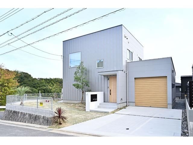 3LDK house in Asaminami Ward, Hiroshima - Photo 1