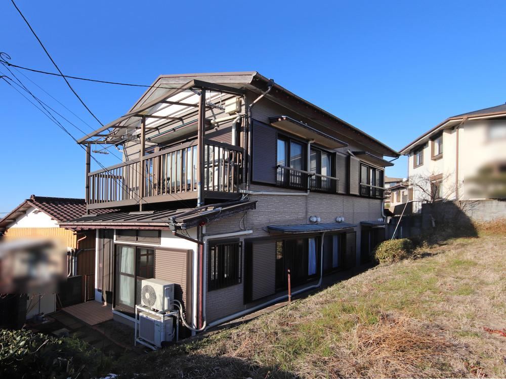 5DK House with Mountain Views in Fukuda - Photo 1