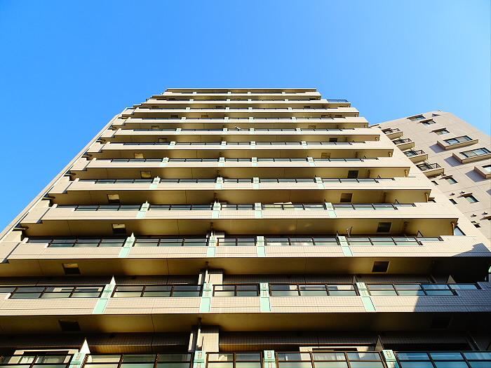 1LDK Apartment with Pet and Music Options Near Shinsen Station - Photo 1