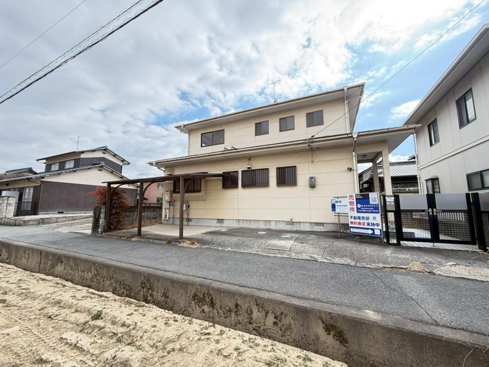 3LDK Home in a Quiet Neighborhood of Kurashiki - Photo 1