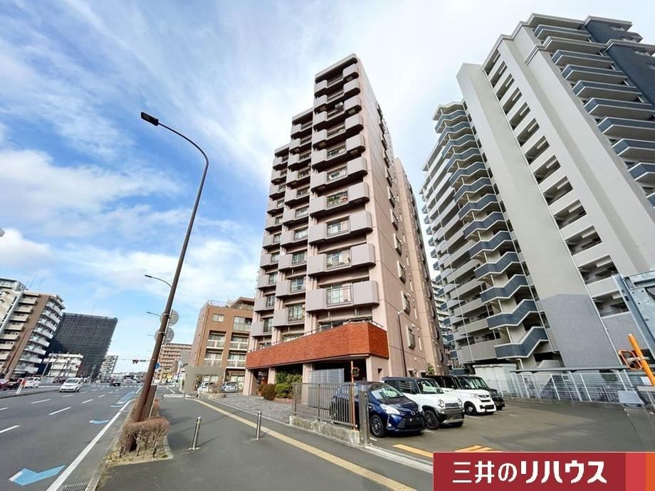 Charming 3LDK Apartment in Ruigaoka - Photo 1