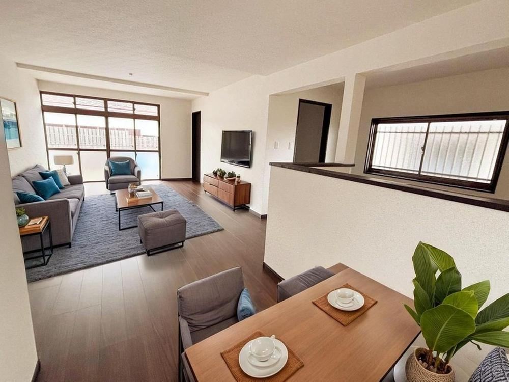 Renovated 3LDK House with Pantry - Photo 1