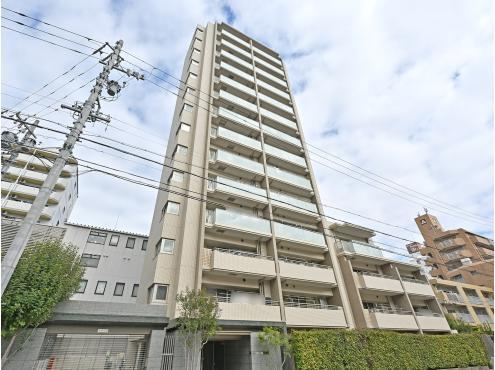 3LDK apartment in Tempaku Ward, Nagoya, Aichi - Photo 1
