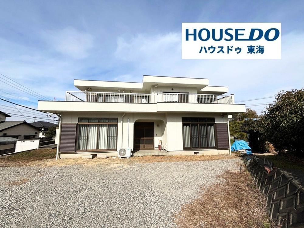 Renovated 5LDK Steel Home with Ample Parking in Tokai - Photo 1