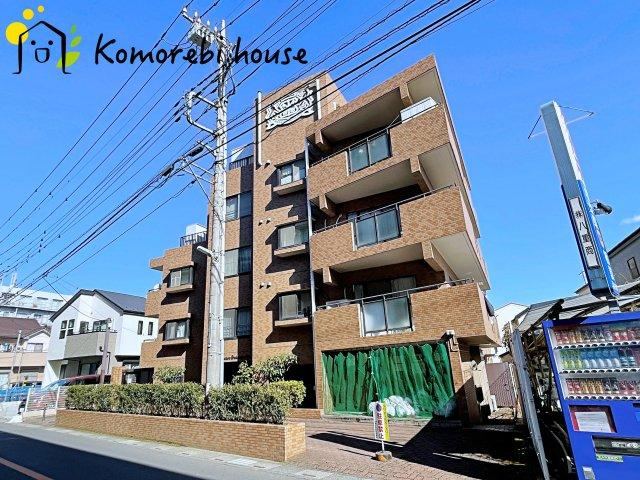 4LDK apartment in Kita Ward, Saitama - Photo 1