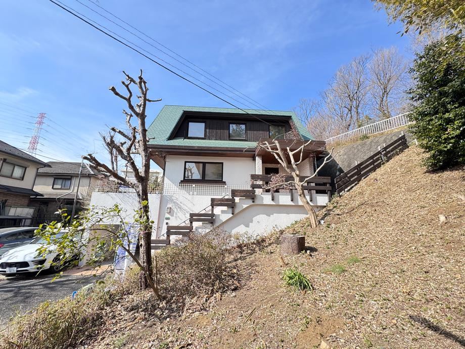 Welcoming 3LDK House with Spacious Lawn - Photo 1
