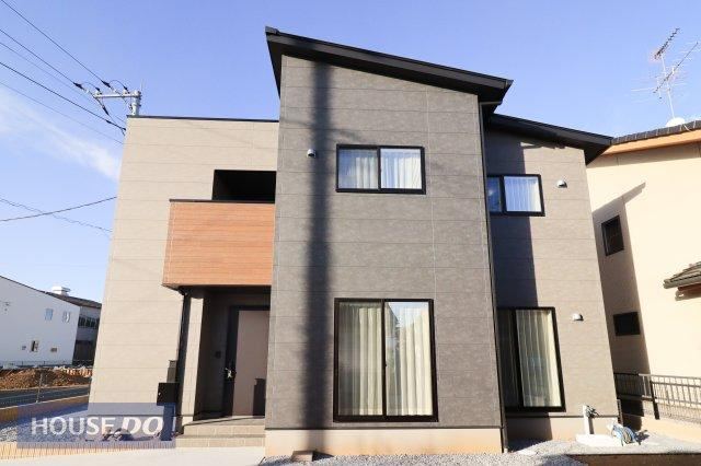 3LDK house in Oyama, Tochigi - Photo 1
