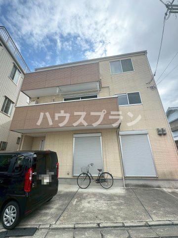 Bright 3LDK Corner Lot Home in Kadoma - Photo 1