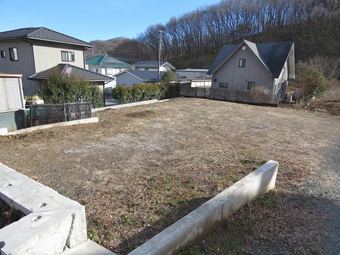 plot of land in Midori