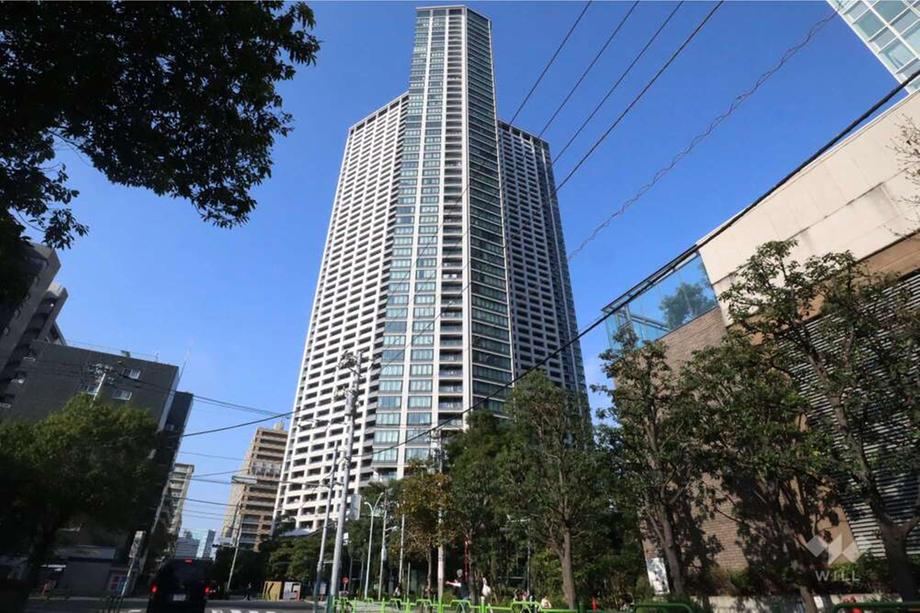 2LDK apartment in Chuo Ward, Tokyo - Photo 1