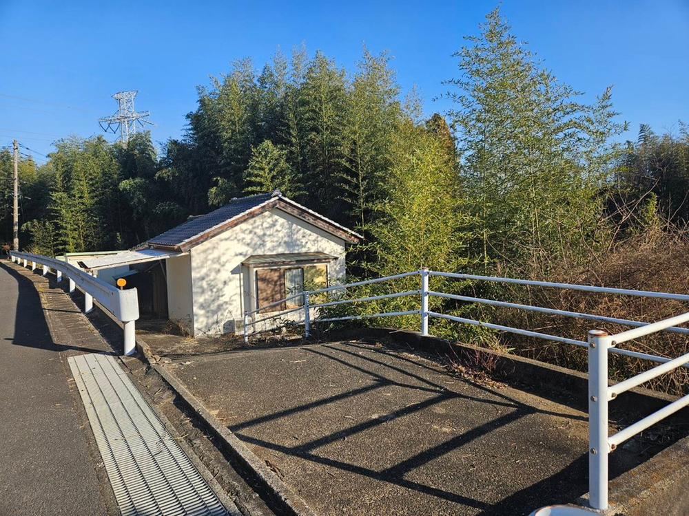 Versatile 4K Detached House in Tokai Village - Photo 1