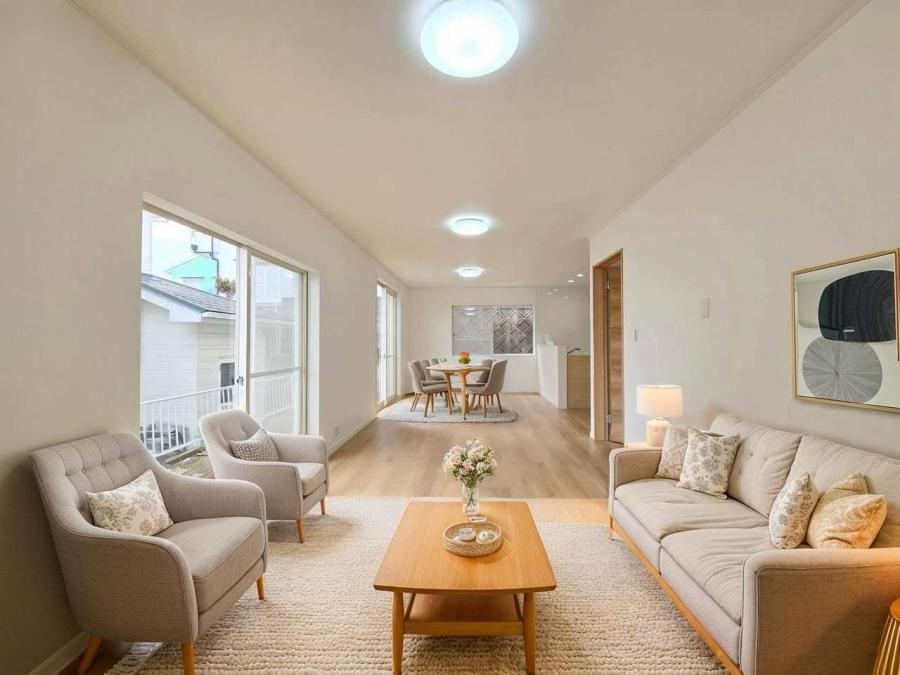 Renovated 3LDK Home with Spacious Garden in Kita-Suzurandai - Photo 1