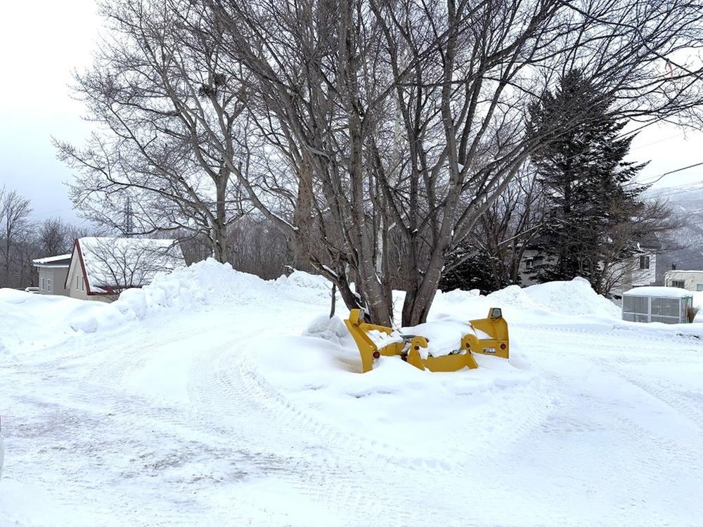 Spacious Land with Mountain Views in Minami Ward, Sapporo - Photo 1