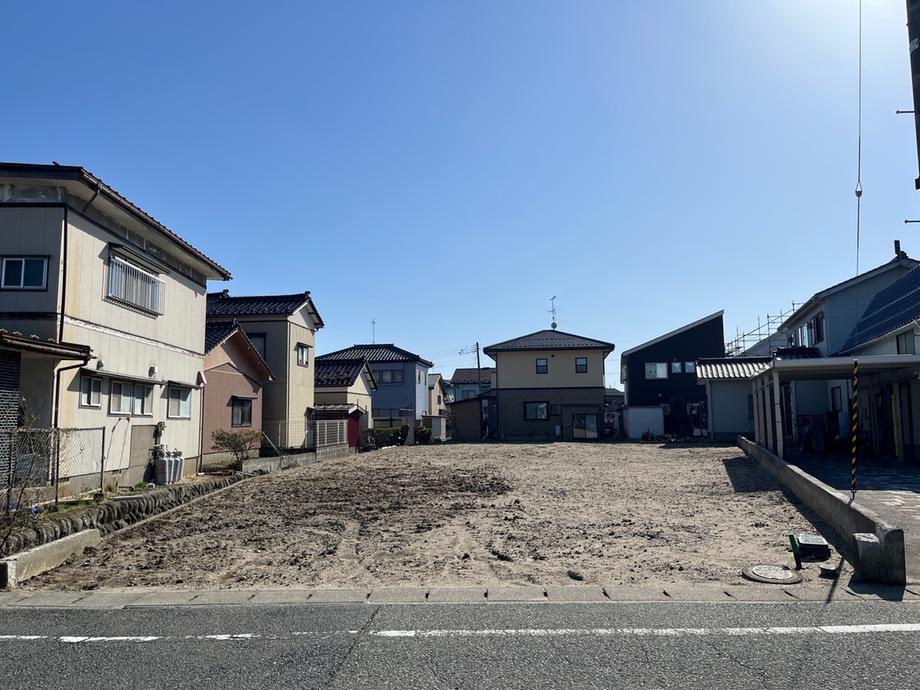 Land Near Irohazaka Park in Sakata - Photo 1