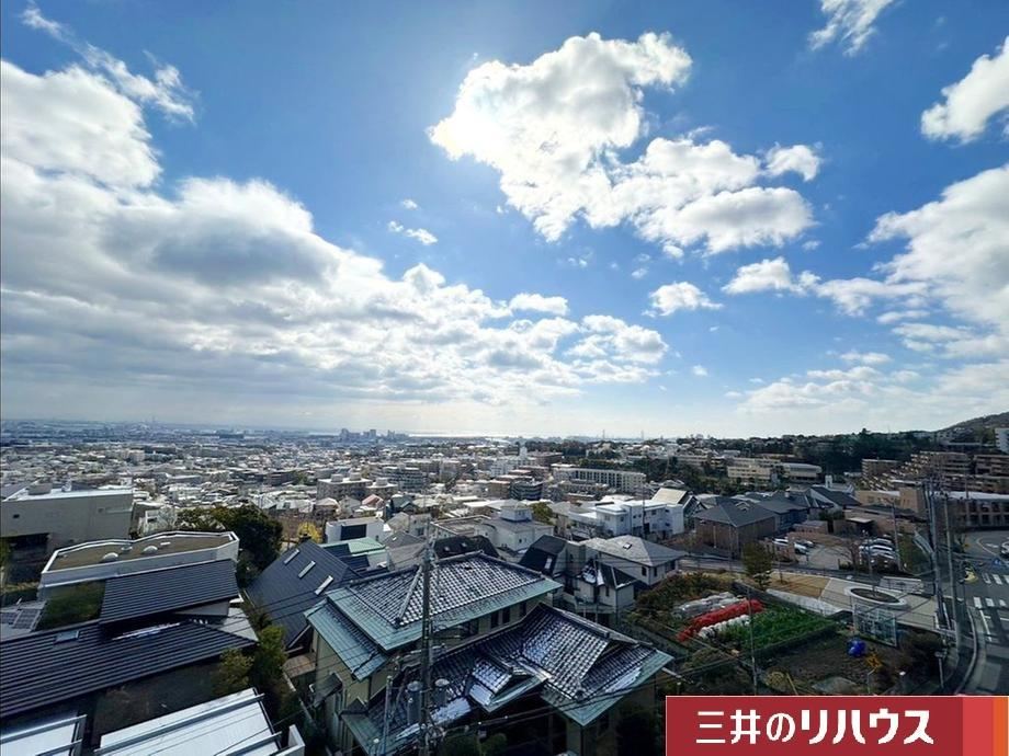 4LDK apartment in Ashiya, Hyogo - Photo 1